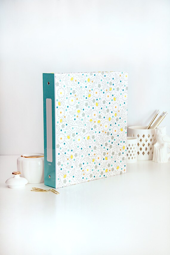 Items similar to PERSONALIZED Floral Patterned Binder Spring Fling on