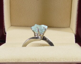 Real Raw Aquamarine Ring, Rough Aquamarine Ring, 2.00 Carat Uncut Aquamarine Ring, Anniversary Ring, Engagement Ring, Wedding Ring