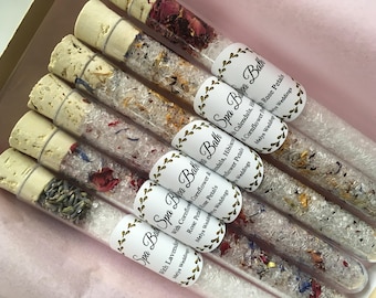 Gift for her, Spa Gift Set, Bath Test Tubes, Cowworker gift, Gift for bridesmaid, Spa Bath Salts, Floral Bath salts, Small gift,