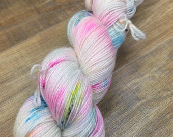 Hand Dyed Superwash Merino Nylon Gold Glitter Sparkle Sock Yarn, 100g/3.5oz, 'Pop Tart'