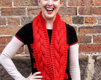 Chunky Cable Cowl - pdf knitting pattern