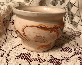 Nemadji Pottery vase or planter
