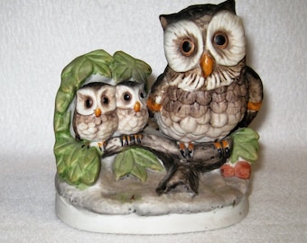 HOMCO Owl Family On A Tree Limb