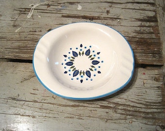 Vintage Stetson Marcrest Swiss Chalet or Swiss Alpine Ashtray
