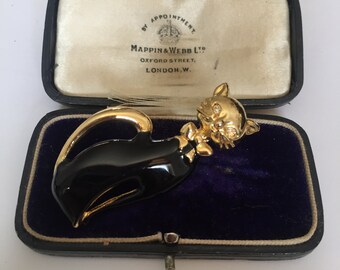 Vintage Cat brooch, Cat Brooch, Cat Jewellery, fantastic Costume piece
