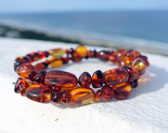 Baltic Amber Beaded Bracelet, Amber Memory Wire Bracelet, Cognac Amber, Baltic Amber Jewelry, Brown Red Amber Stone Bracelet, Bohemian Style