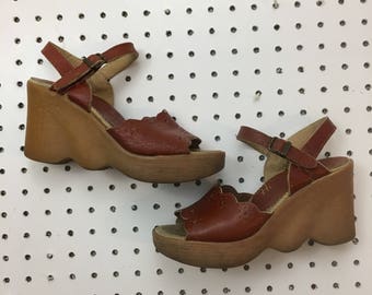 Women's Vintage Platform Boho brown leather sandals Sz 6 Italian Leather Shoes