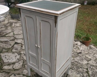 Pretty little antique french antique 1920