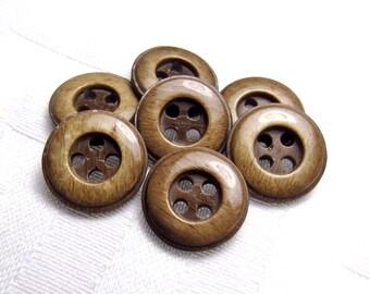 Finely Grained Style: 9/16" (14mm) Faux Wood Buttons - Set of 7 Vintage New Old Stock Buttons