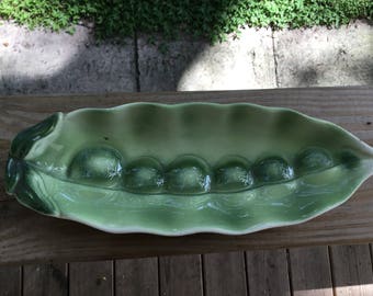 Vintage "Pea" condiment dish