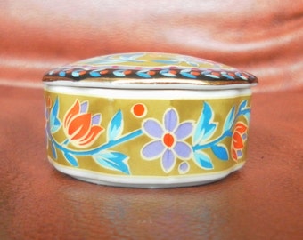 French porcelain box hand painted stamped fg