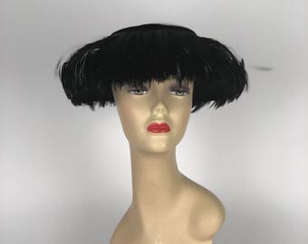Stunning 1950s Black velvet and feather hat