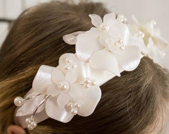 Hair tires made of 3d printed flowers