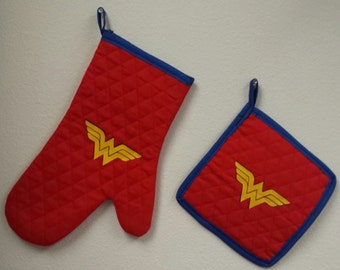 Potholder and Oven Mitt Set