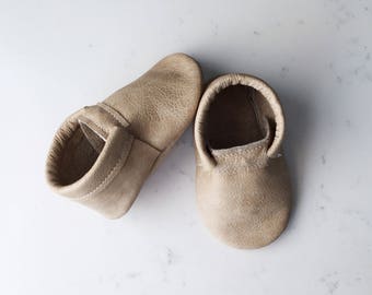Pebble Leather Baby Moccasins