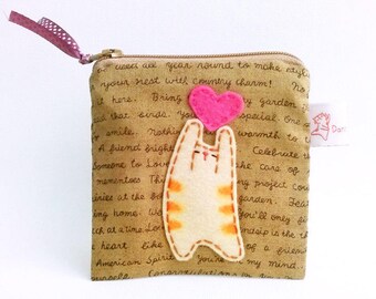 Cotton pouch, cat coin purse, cat lover gift, stocking stuffer, small change pouch, cat with heart, cute gift, cute purse, coin purse