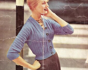 PDF DOWNLOAD - Vintage Knitting Pattern - Ladies Cardigan//Sweater 3 sizes