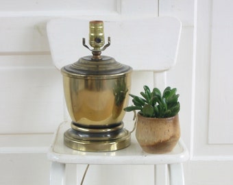 Vintage Brass Lamp, Vintage Gold Lamp, Metal Lamp, Hollywood Regency Lamp, Vintage Lamp, Gold Lighting, Mid Century Lamp