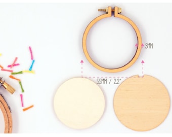 Dandelyne: 2.2" (5.5 cm) Wooden Embroidery Hoop Kit