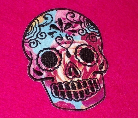 Sugar Skull EMBROIDERED patch 4 roses