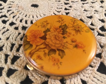 Vintage Goldtone with Pink Roses Small Round Compact