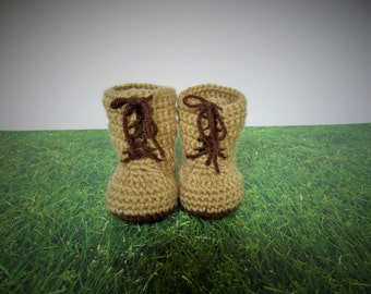 Crochet tan combat boots, crochet army boots, crochet baby boots, military boots, soldier boots, photo prop, baby announcement, baby boots