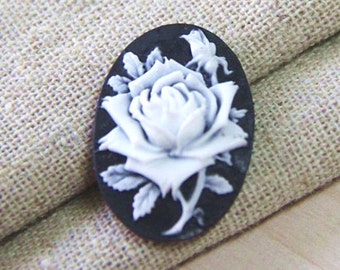 12 pcs of resin rose cameo --18x25mm-0161-3-white on black