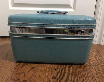 vintage Samsonite blue train cosmetic travel hardshell case