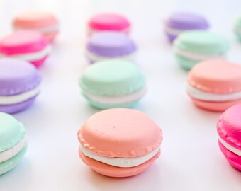 Mini Solid Macarons