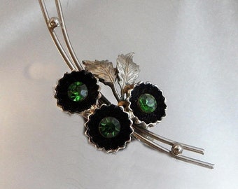 BIG SALE Vintage Green Rhinestone Shadowbox Flower Brooch. Silver Tone Green Rhinestone Floral Pin.