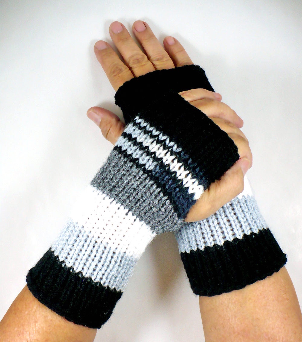 Knit Fingerless Mittens Black Striped Gloves White Warm Gloves