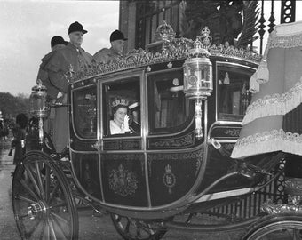 Young Queen Elizabeth in the Irish State Coach, numbered print from high quality glass negative