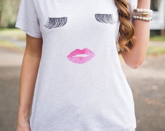 Lips and Lashes Women's Blogger Tee