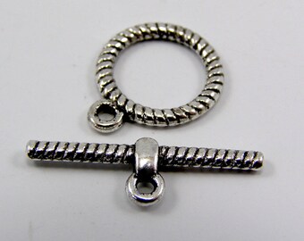 Set of 5 toggles 15 mm inside stem 27 mm silver color clasps