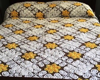 VINTAGE CHENILLE BEDSPREAD, Cutter Chenille Bedspread, Double Chenille Bedspread, Full Chenille Bedspread, Chenille Bedspread, Brown Yellow