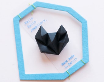 Black minimal geometric triangle brooch