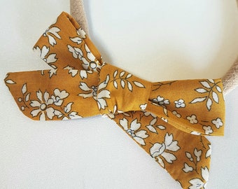 Liberty Collection - Classic bow / choose your liberty fabric bow / hair bow / hair clip