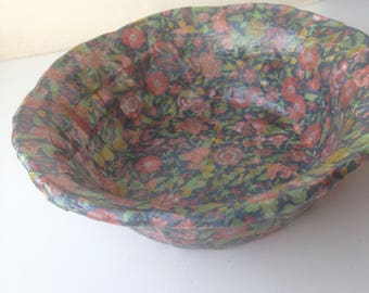 Floral trinket bowl