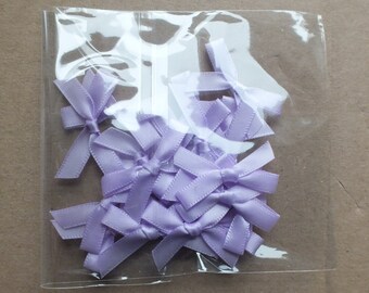 20 small ribbon bows embellishments sewing card making scrap booking Lilac