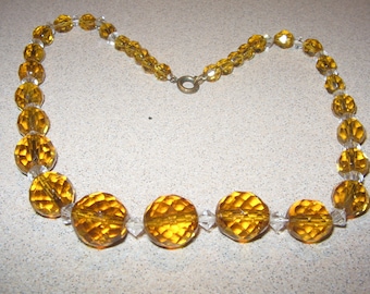 Old Glass Bead Necklace Vintage Costume Jewelry #2186