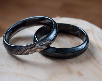 Black Agate Bracelet, Black Stone Bracelet, Agate Bangle Bracelet, Carved Polished Stone Bangle, Hippie Chic Jewelry, Boho Chic Bangle