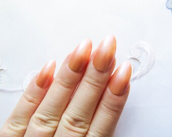 Summer Peach Fake Nails / Stiletto Nails / Press on Nails / False Nails / Almond Nails / Peach / Nails