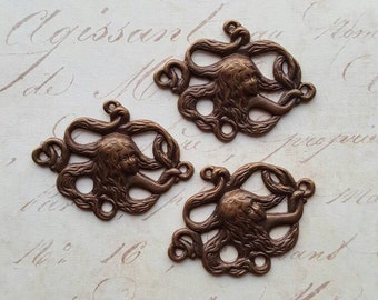 Vintaj Natural Brass {Maiden Tresses Pendant} 3 Pcs - P250