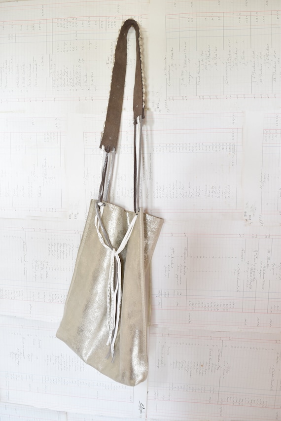 Byloom and Hyde. White Gold Shimmer Leather Tote.