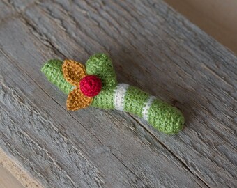 Crochet brooch, crochet jewelry, fiber brooch, knitted brooch, textile brooch, plant brooch, sweet broch
