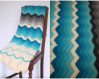 Vintage crochet blanket, granny blanket, hand crocheted blanket, afghan, baby blanket, vintage afghan chevron blanket, vintage blue afghan
