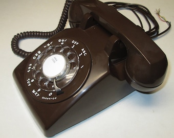 ITT Model 500 Chocolate Brown Rotary Dial Telephone, All Dates Match! Nov 1977