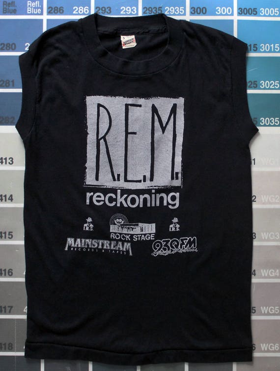 team rem shirt