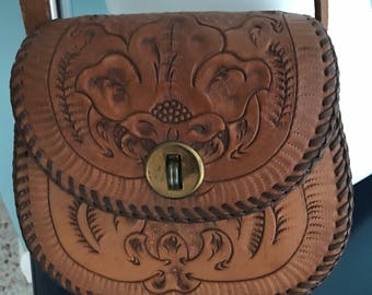 Small Vintage tooled leather purse