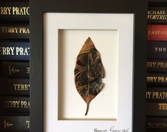 Hand Marbled Leaf,Leaf,Herbarium,Leaf Art,Real Plant Art,Botanical Art,Nature Lover,Minimalist Decor,Wunderkammer,Shelf Art,Garden Gift,Tree